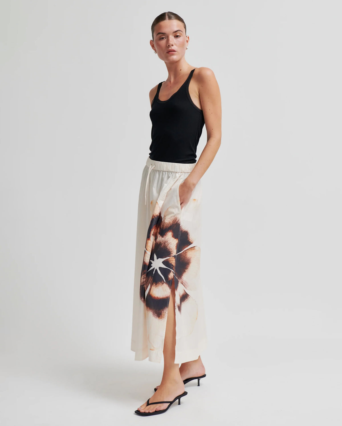 Adrienna Skirt (Eggnog)