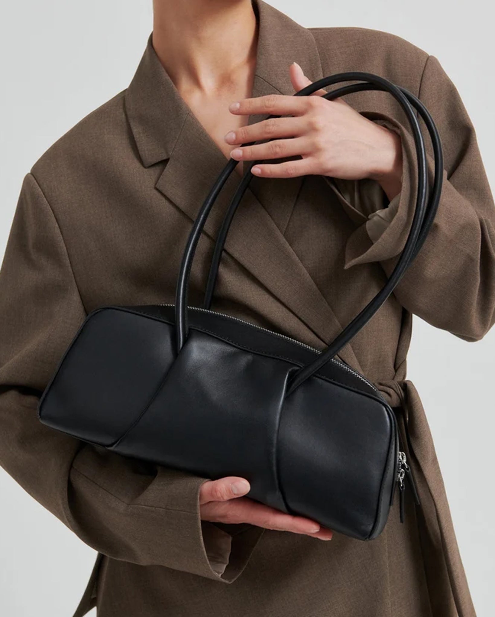Finesse Leather Bag (Black)