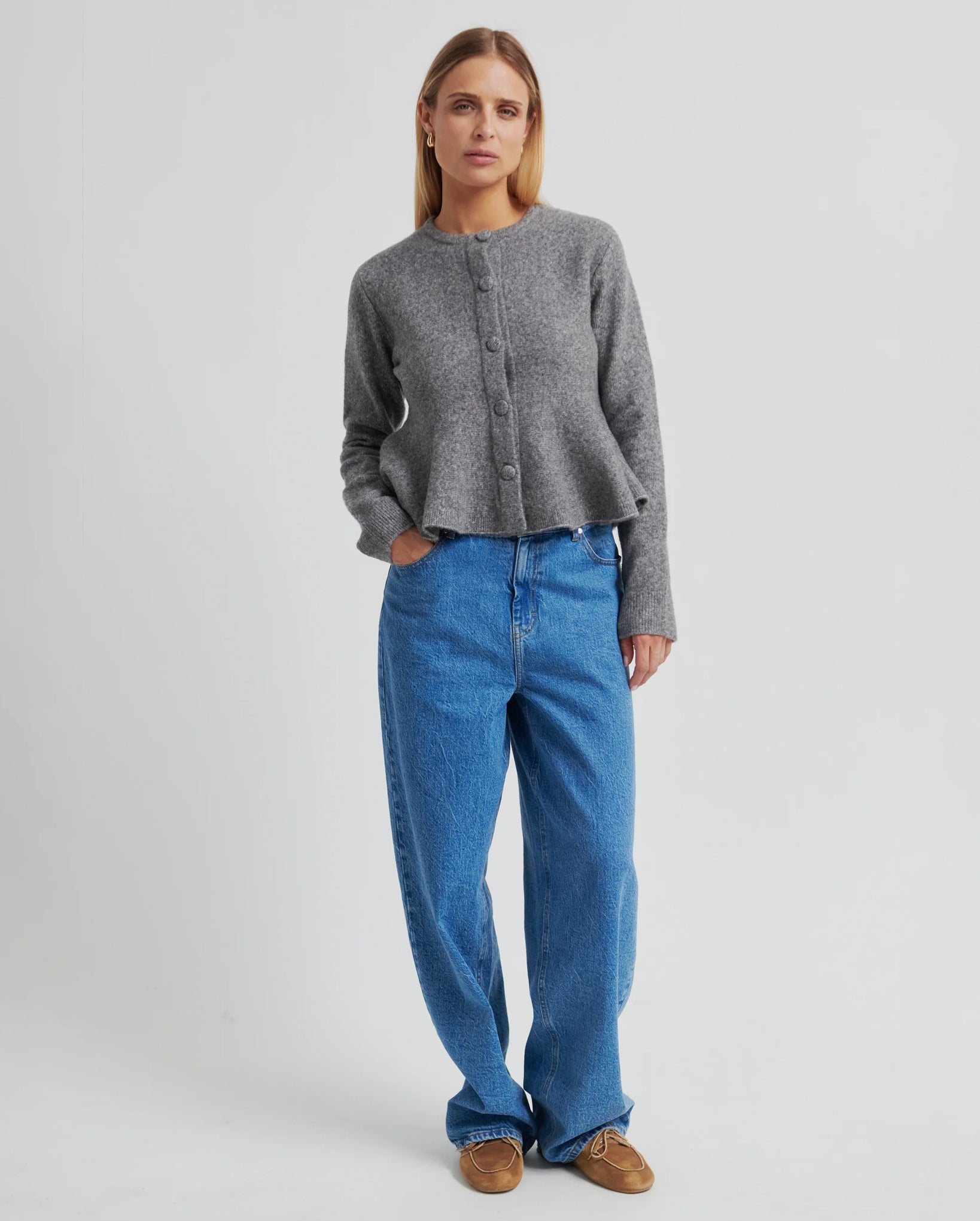 Belton Barrel Leg Jeans (Blue Denim)