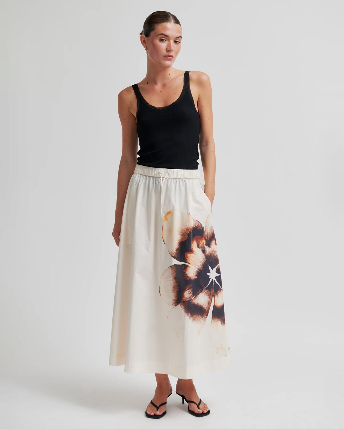 Adrienna Skirt (Eggnog)
