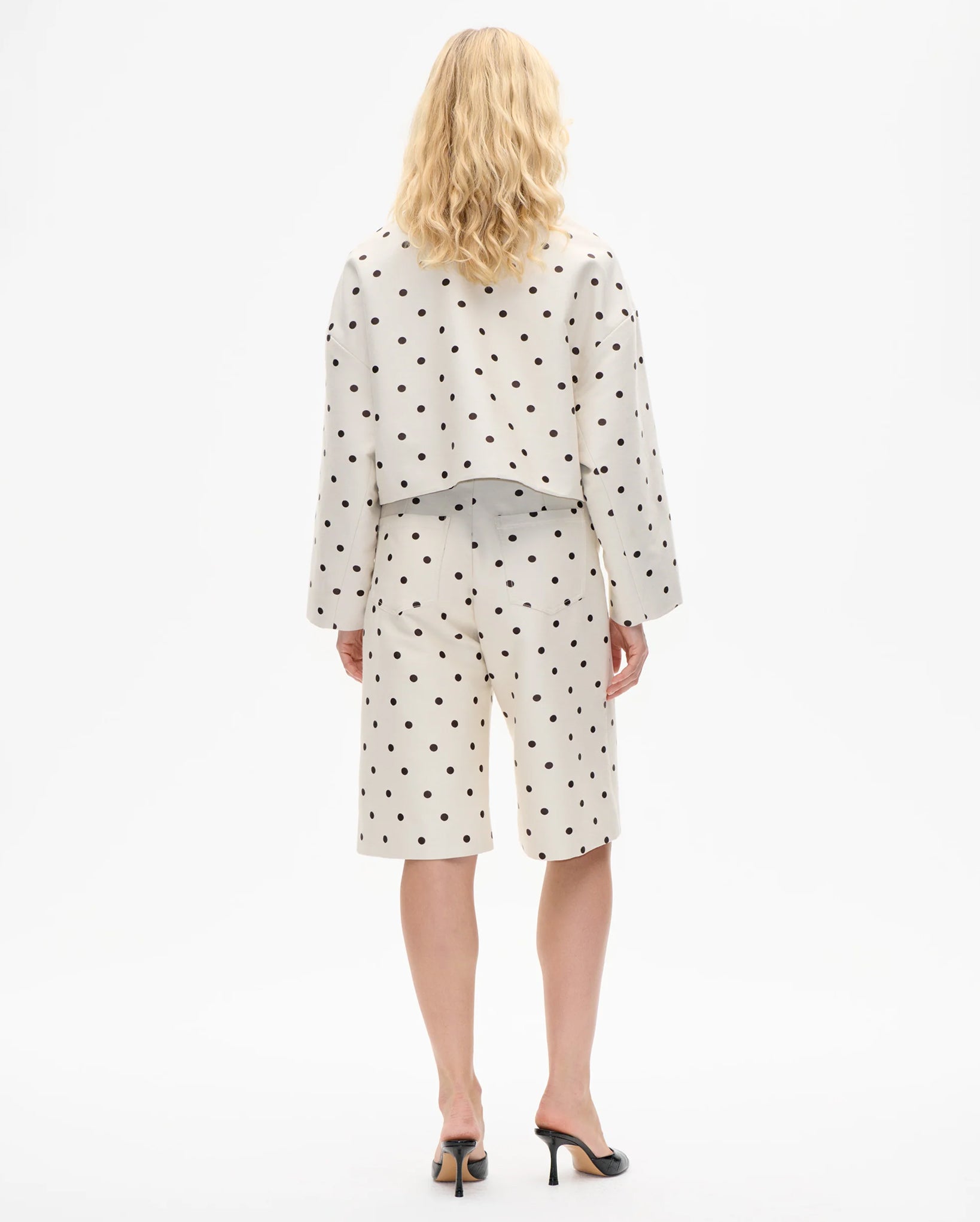 Bebeth (Egret Creme Dot)
