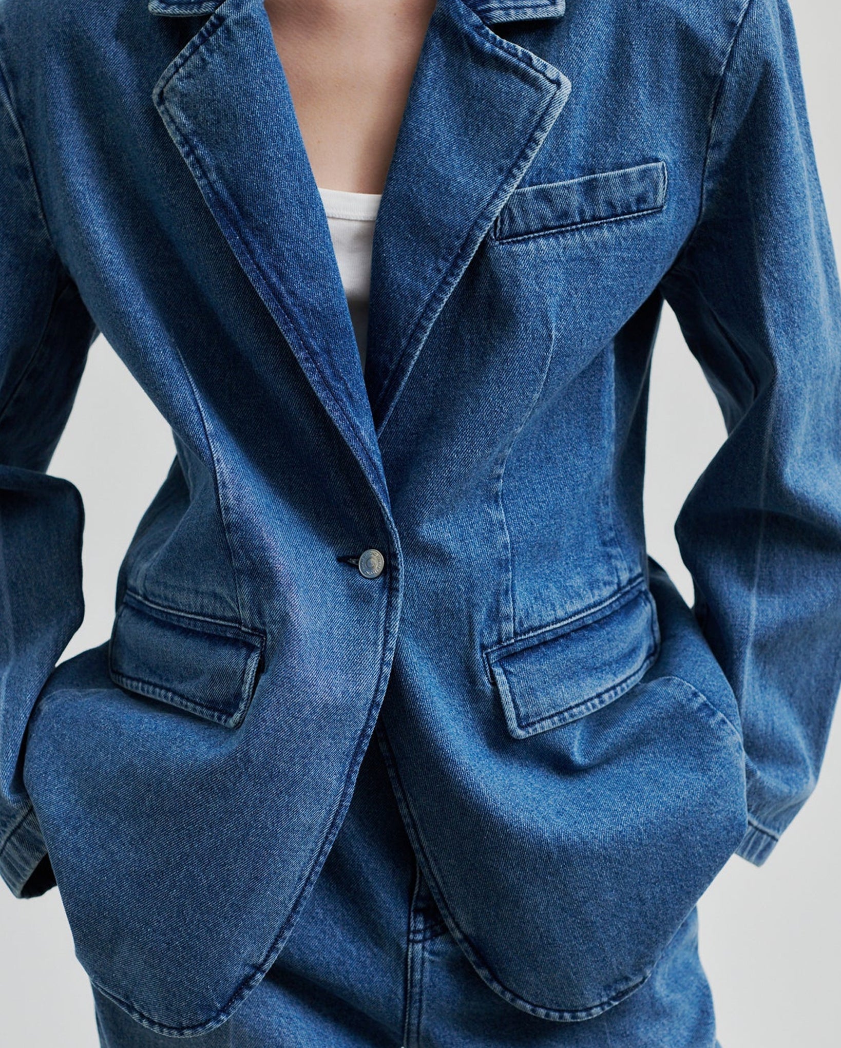 Everly Denim Blazer (Blue Denim)