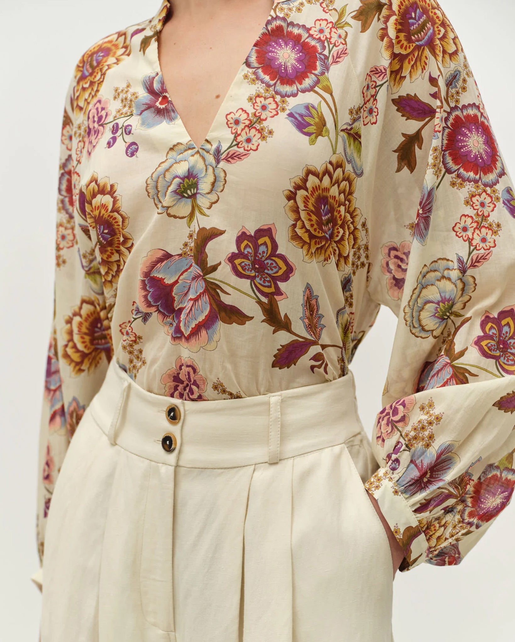 Dialogue Blouse (Flowers)