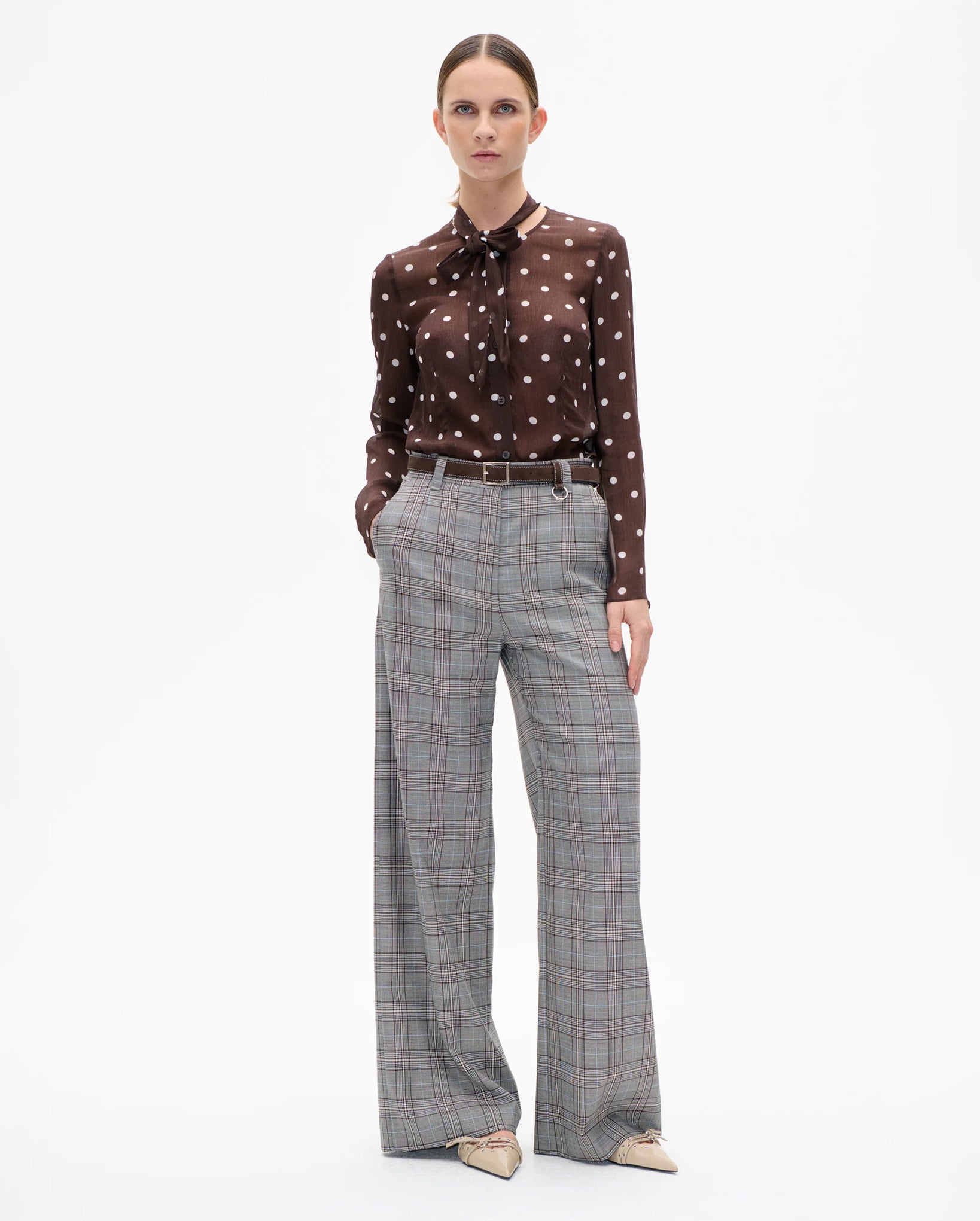 Niki Trousers (Grey Mini Check)