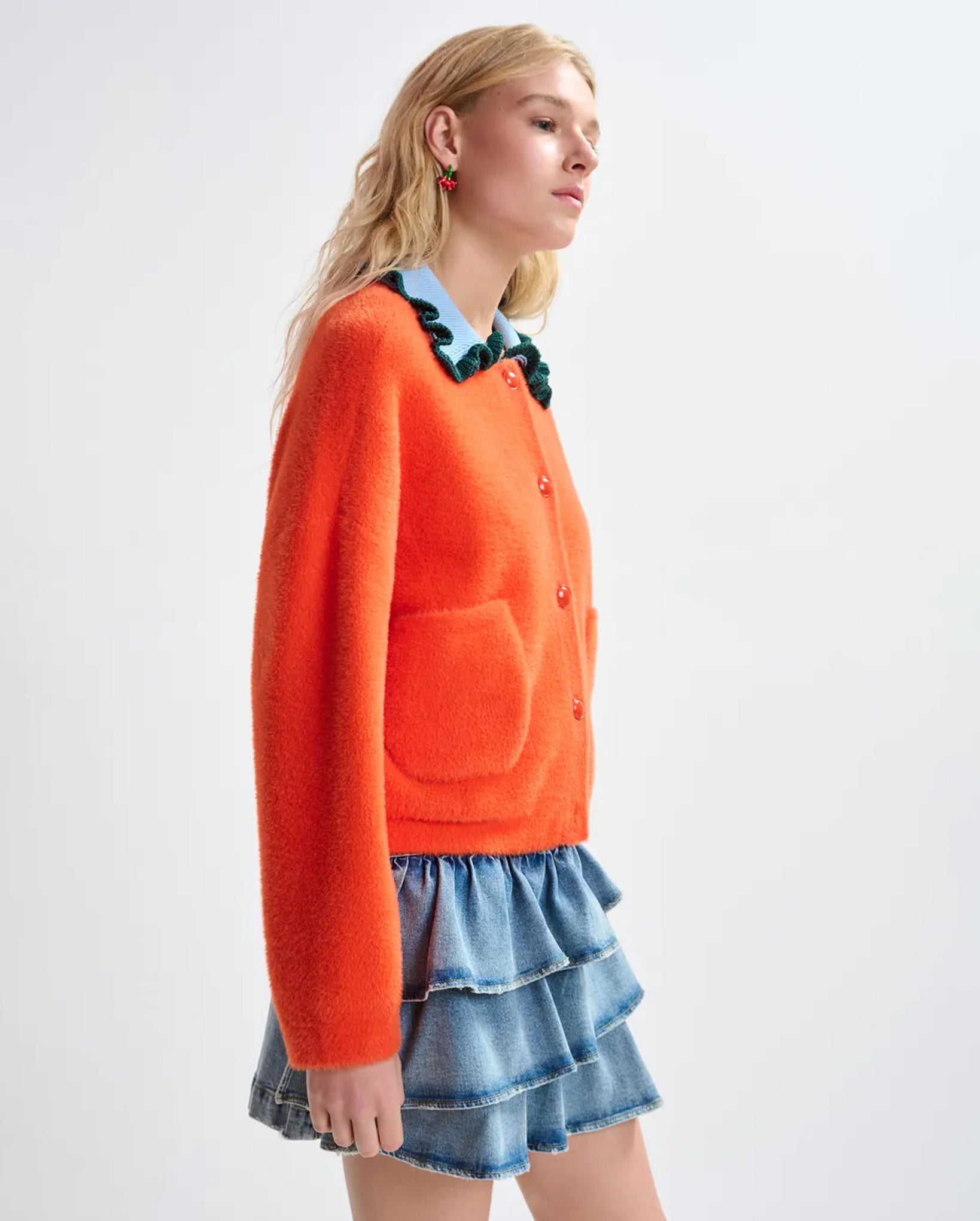 Cardigan With Contrasting Ruffle Collar (Dark Green/Light Blue/Orange)
