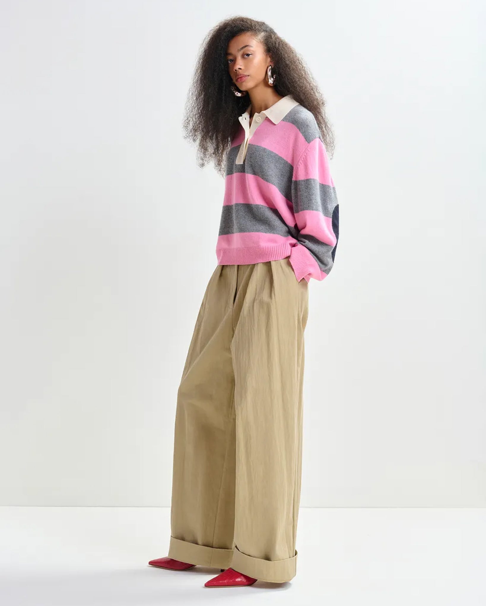 Striped Polo with Appliqué Patch (Grey/Off-White/Pink)