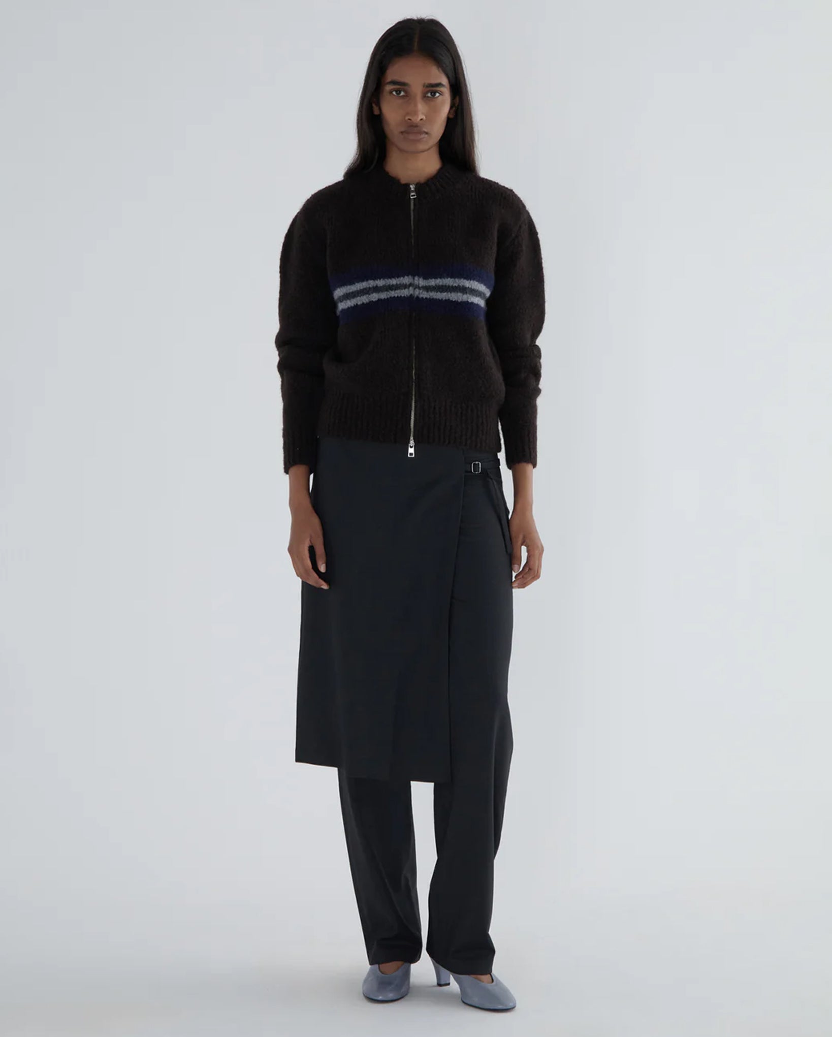 Penalti Zip Knitted Cardigan (Brown)