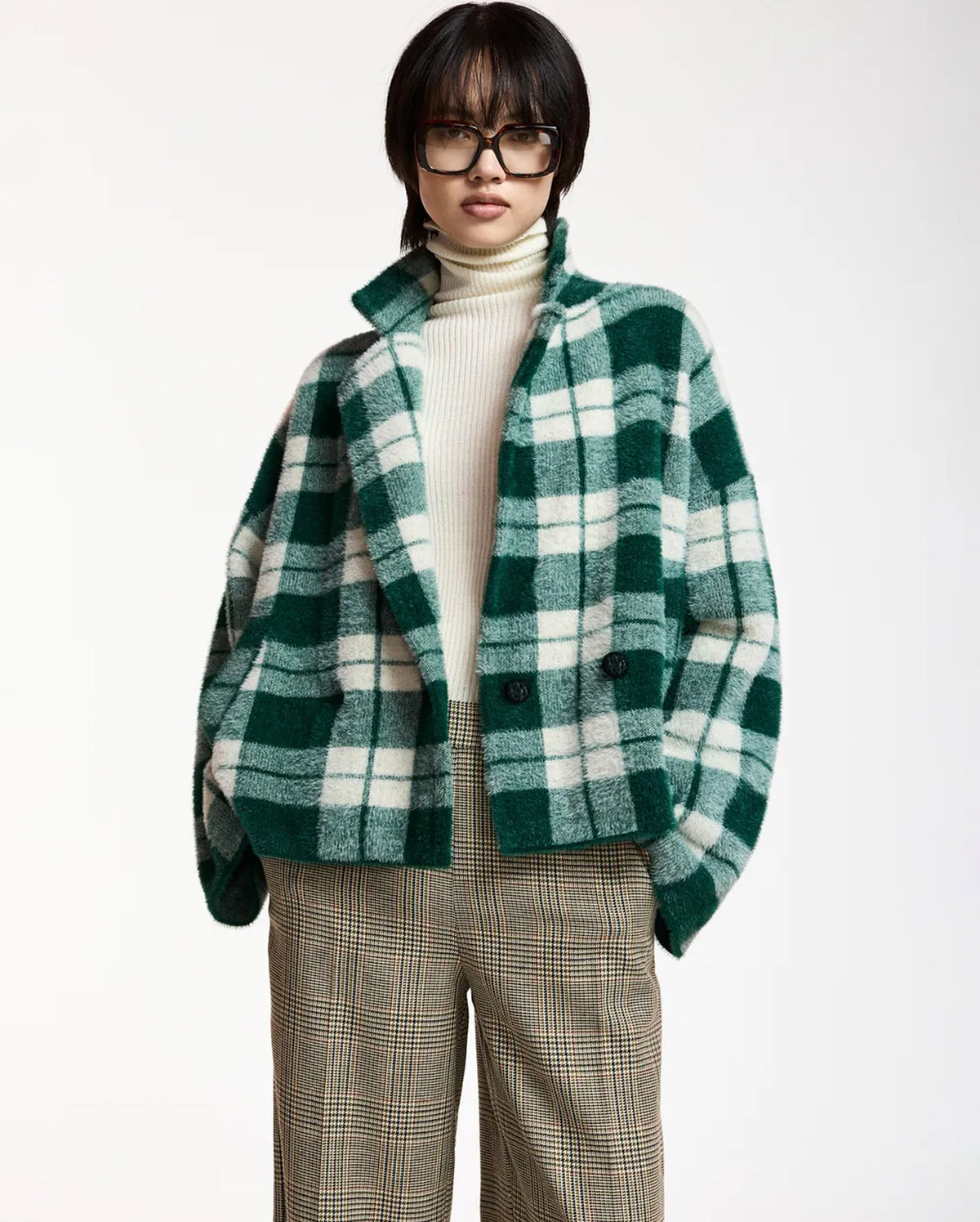 Double-Breasted Checked Knit Cardigan (Green/Off-White)