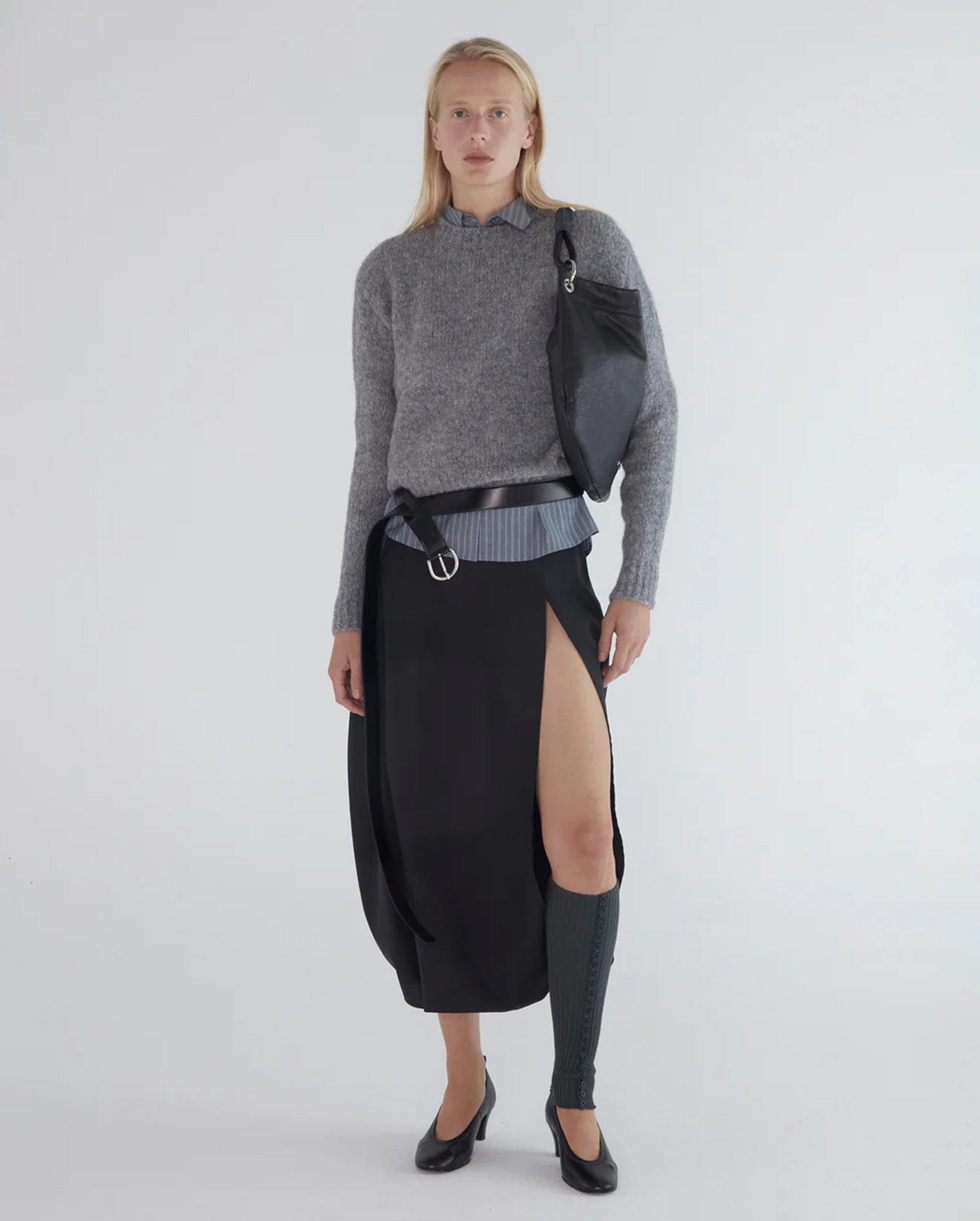 Clock Knitted Sweater (Grey)