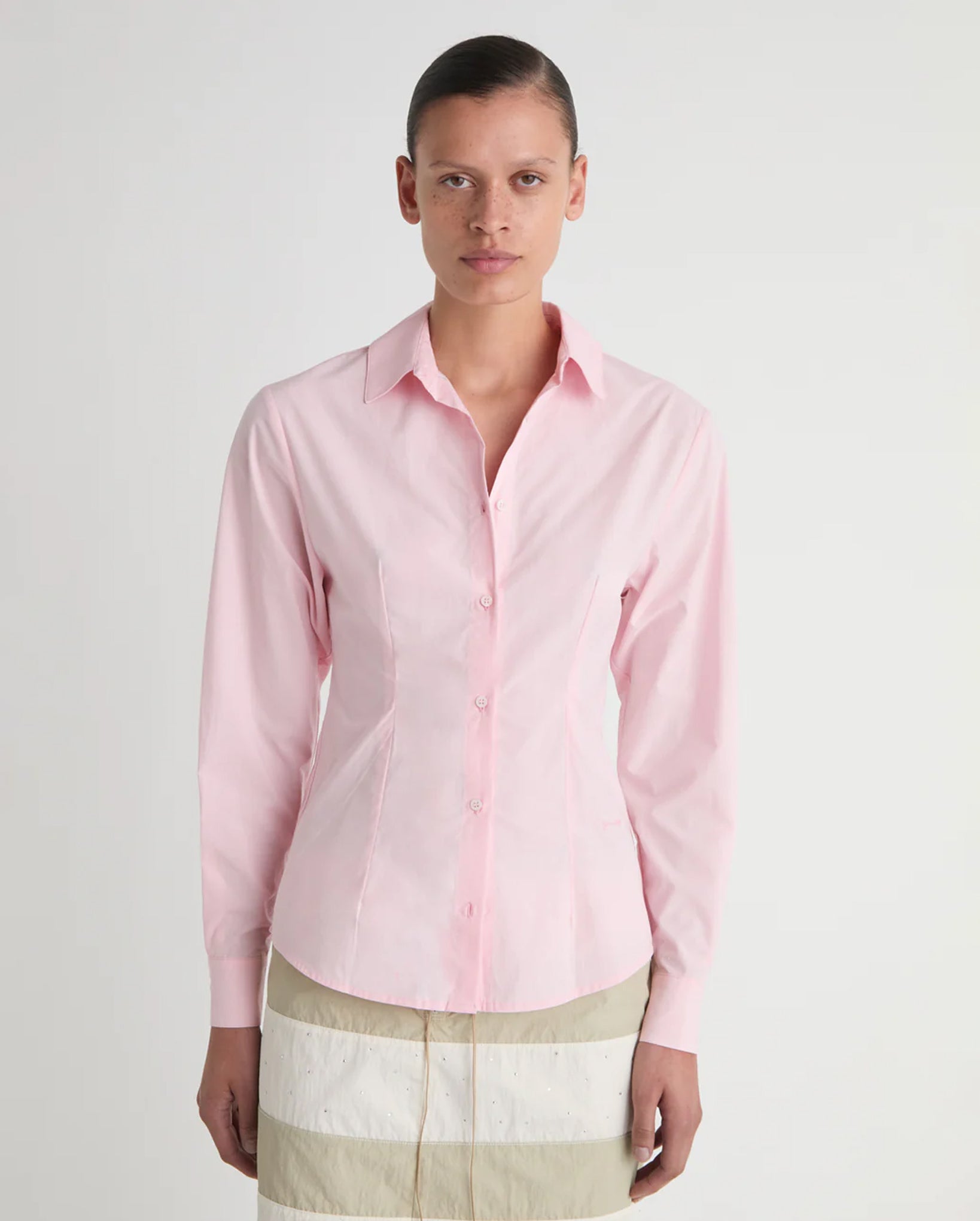 Bruna II Fitted Long-Sleeve Shirt (Pink)