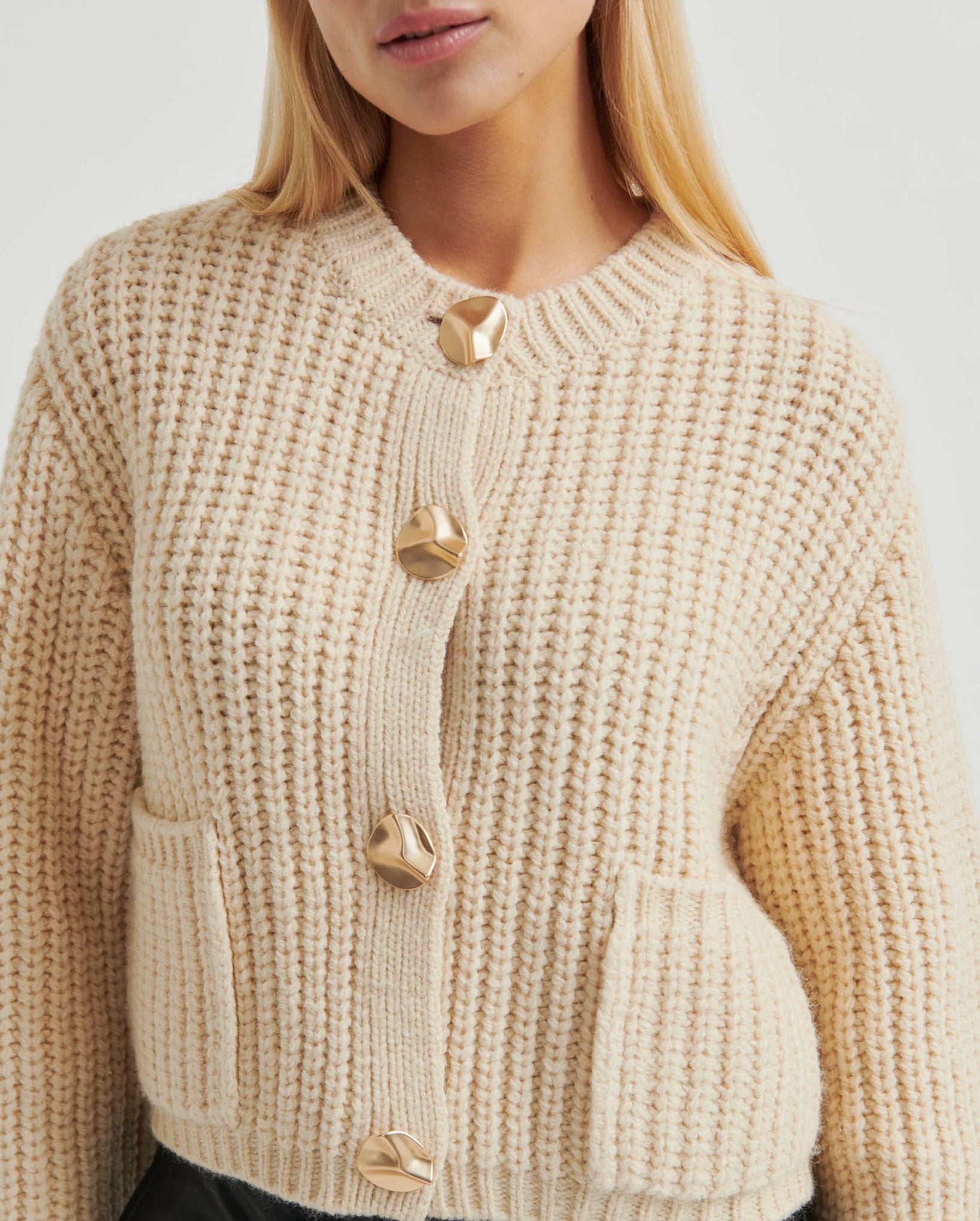 Ulrikke Knit Cardigan (Soft Beige)