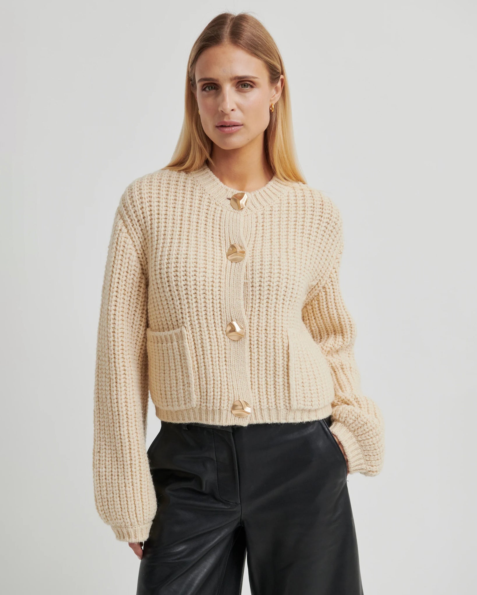 Ulrikke Knit Cardigan (Soft Beige)