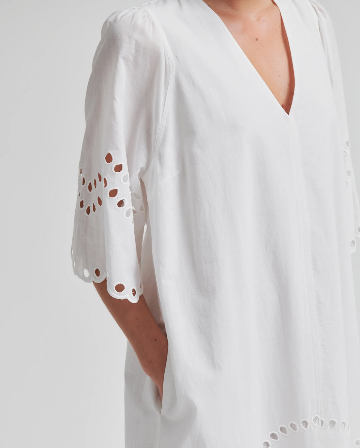 Meryl Dress (White)