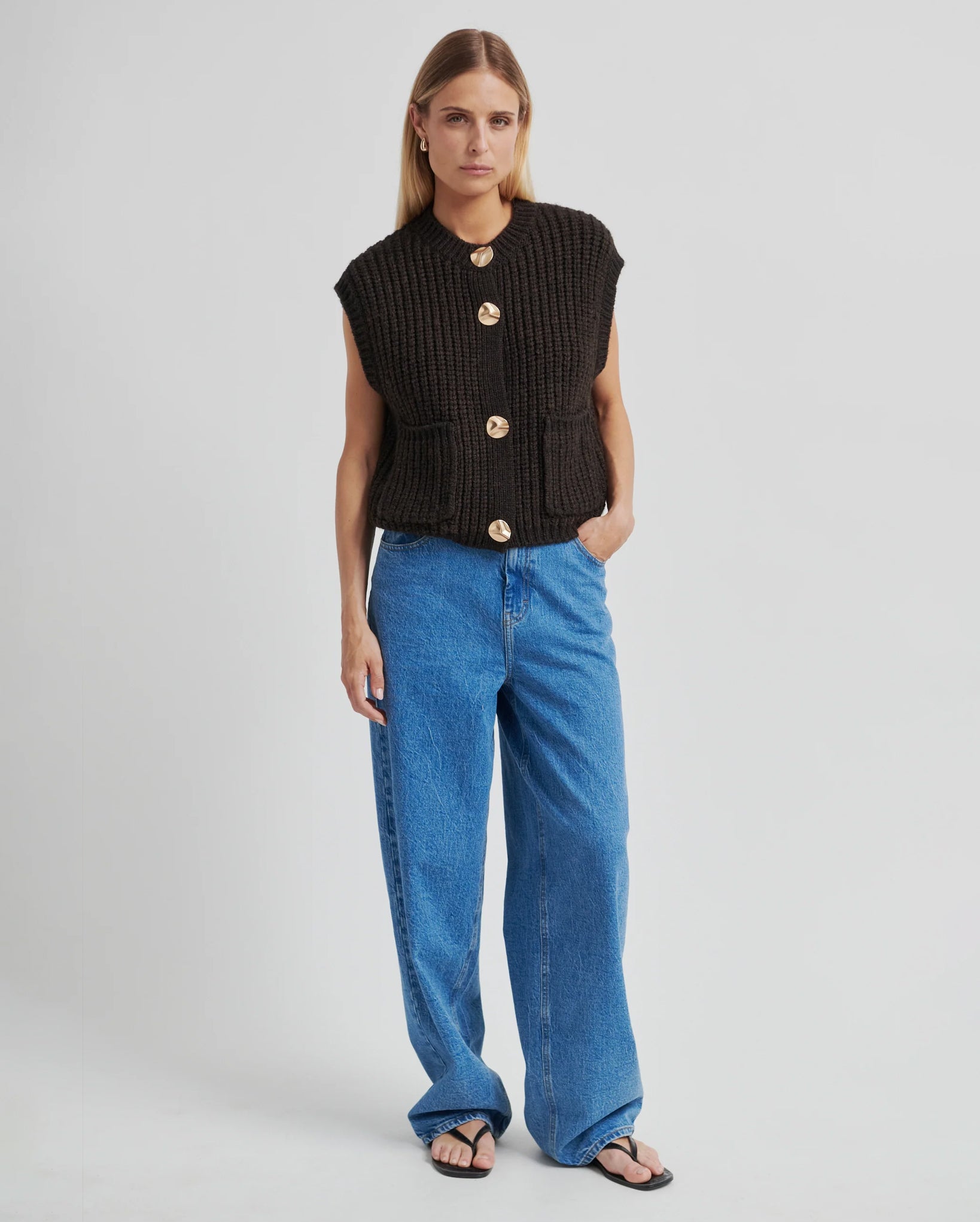 Ulrikke Knit Vest (Chocolate Torte)