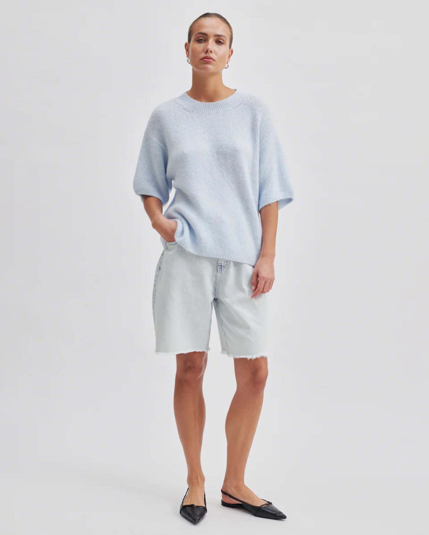 Wanda Short Sleeve O-Neck Knit (Ice Water)