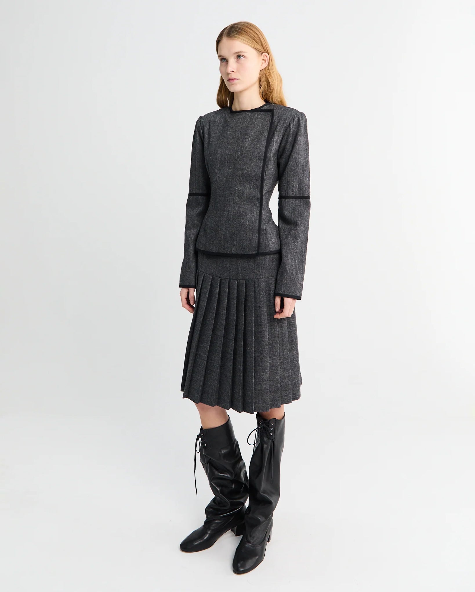 Pluggin Skirt (Grey)