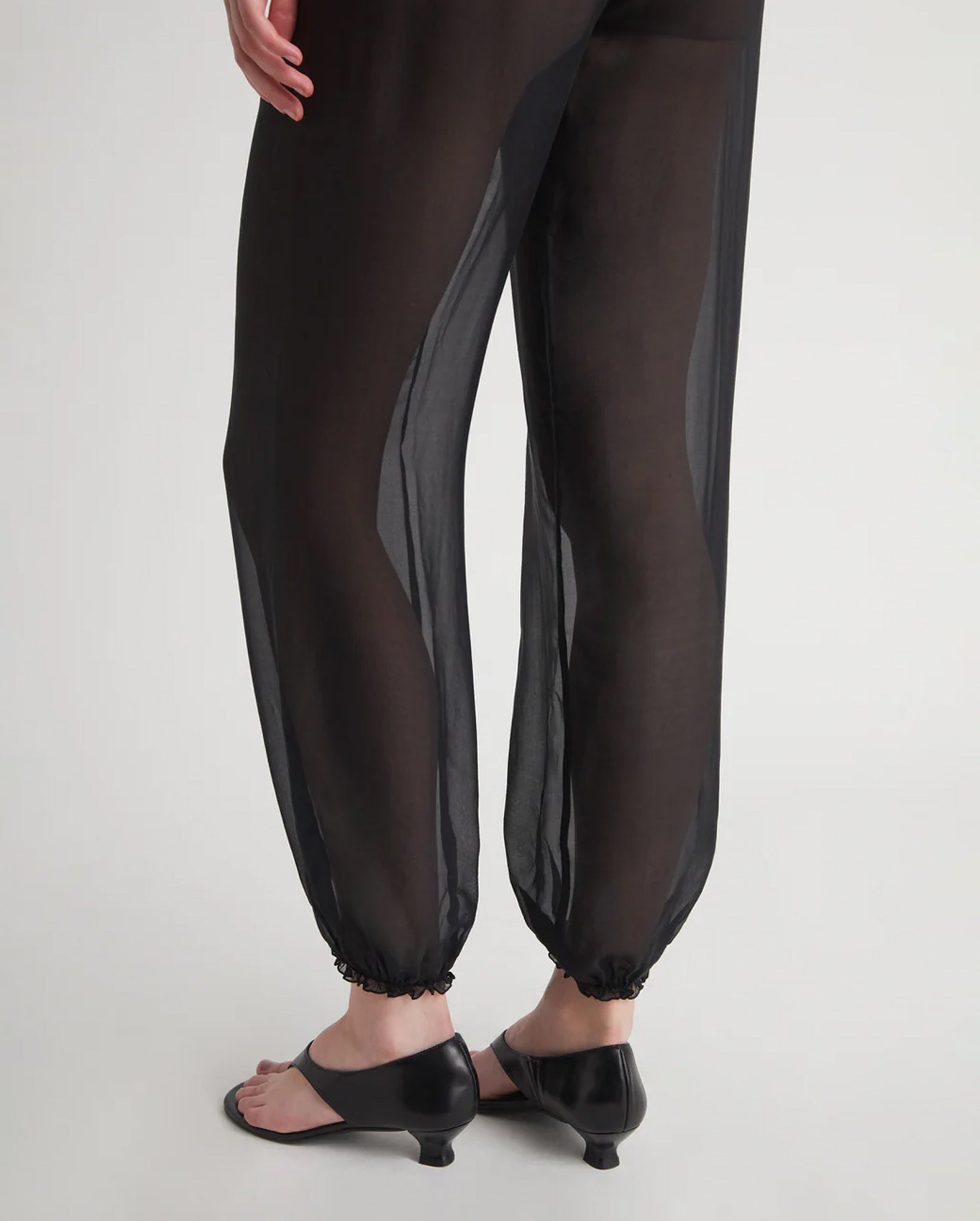 Weza Silk Pants (Black)