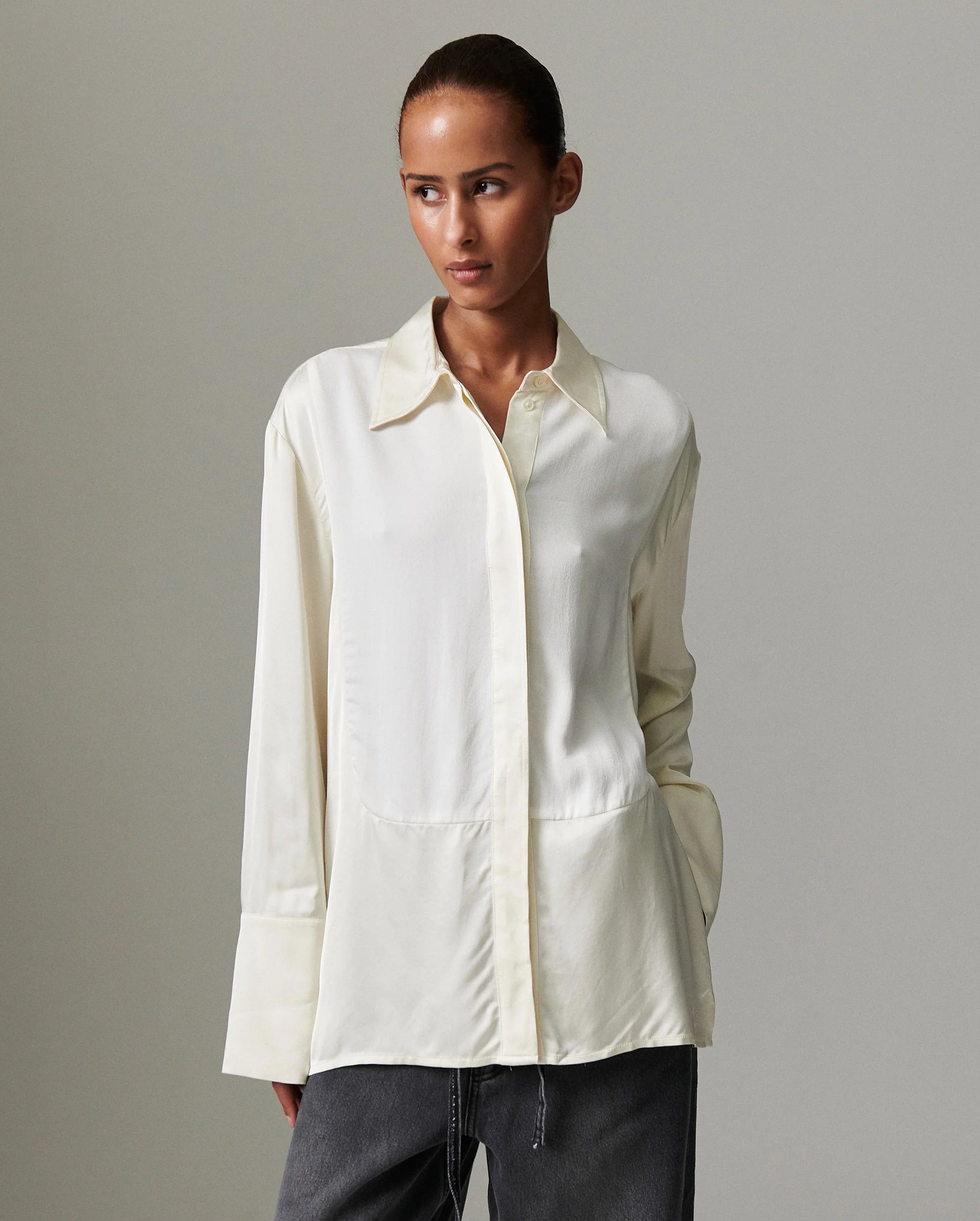 Leigh Fluid Mix Shirt Blouse (Vanilla Ice)