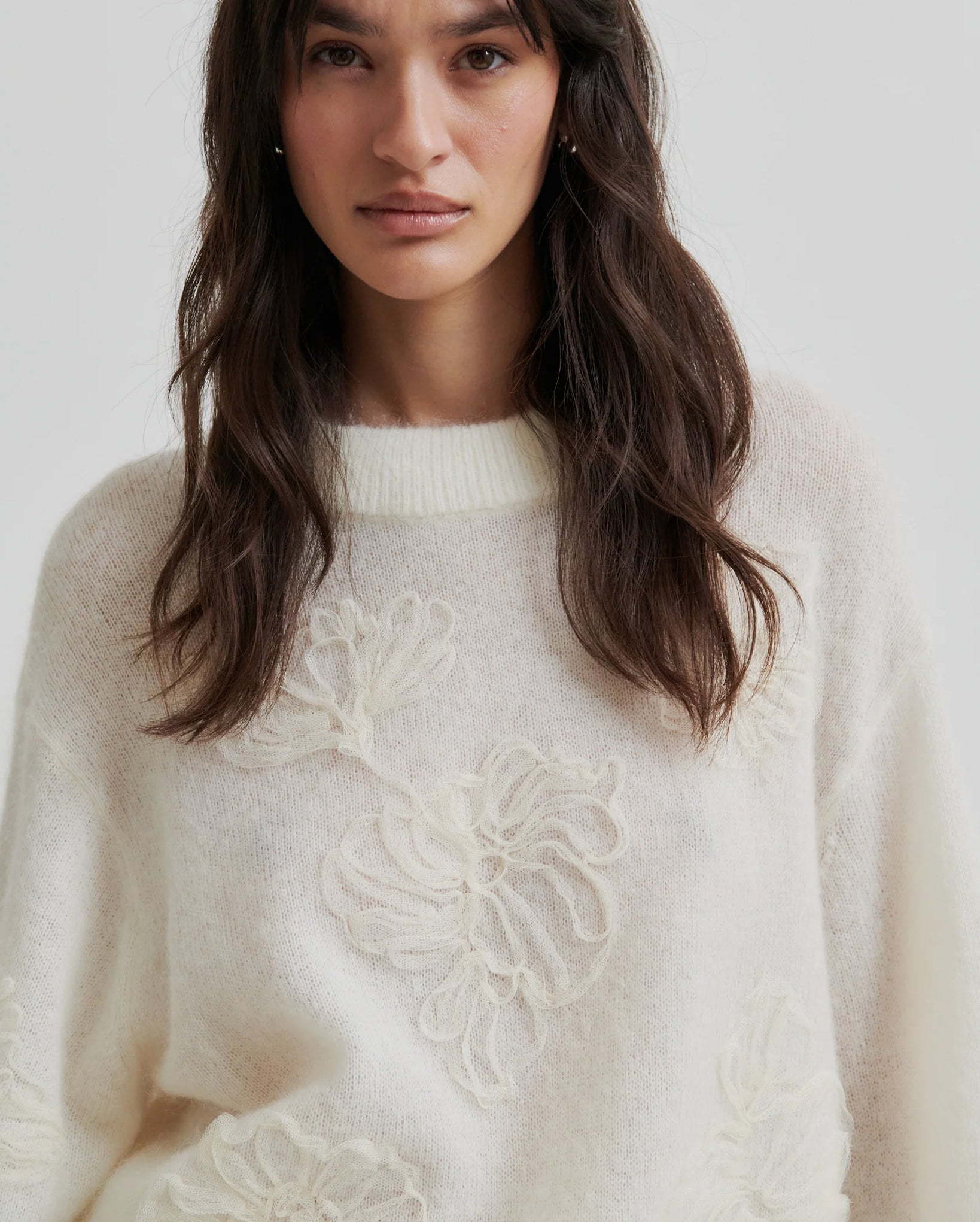 Bellarose Knit O-Neck (Tofu)